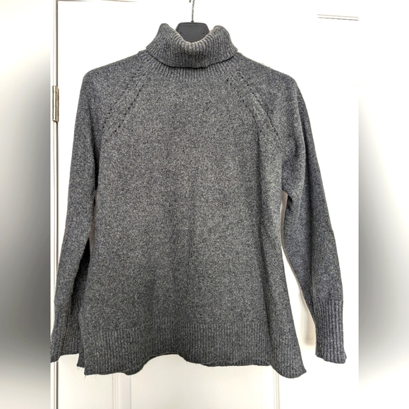 Super Soft Brushed Turtleneck Sweater - Picture 2 of 6